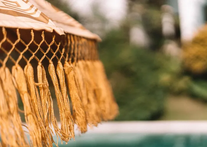 Peaceful & Quiet In Tropical Garden Bed and breakfast Canggu