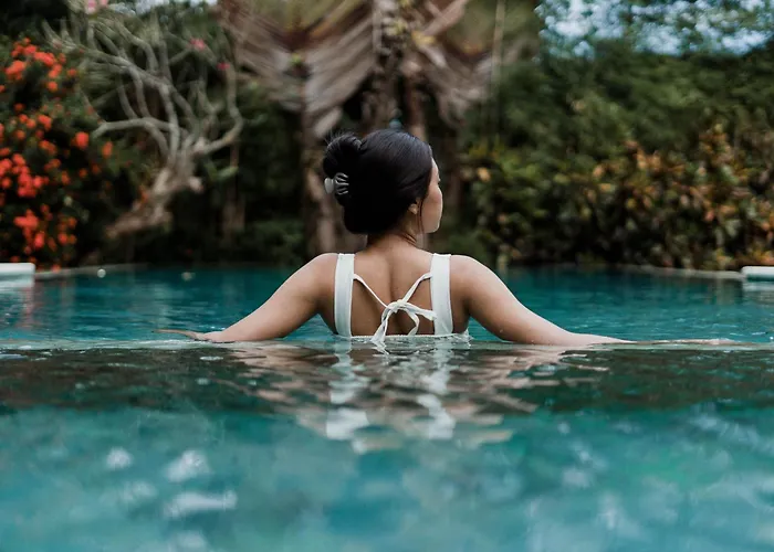 Peaceful & Quiet In Tropical Garden 3*
